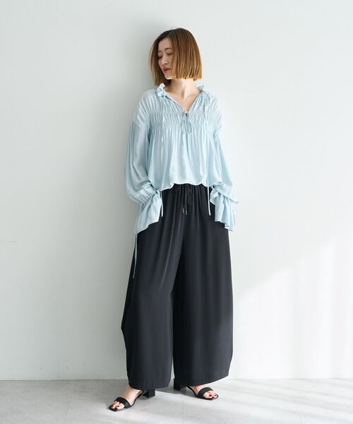 Editt by YECCA VECCA(エディットバイイェッカヴェッカ)の「コクーンドレープワイドパンツ(その他パンツ・レディース・ベージュ/ブラック/ライトベージュ・FREE)」の9枚目の写真