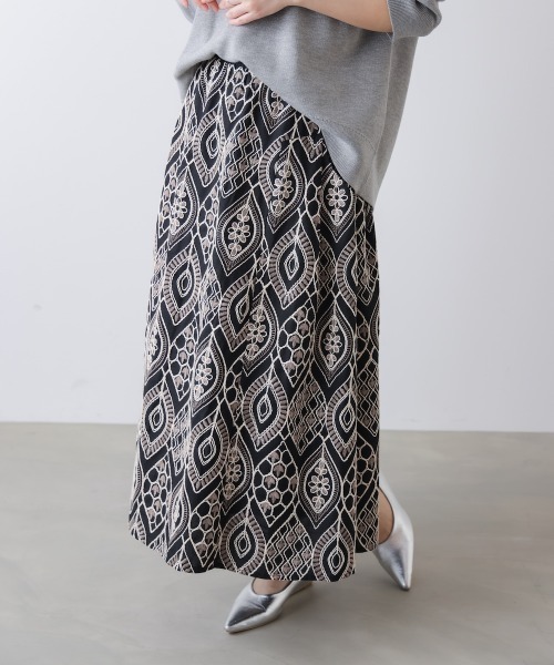 Bou Jeloud（ブージュルード）の「エンブロイダリーフレアスカート（スカート・レディース・A/B・FREE）」の20枚目の写真