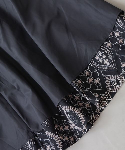 Bou Jeloud（ブージュルード）の「エンブロイダリーフレアスカート（スカート・レディース・A/B・FREE）」の6枚目の写真