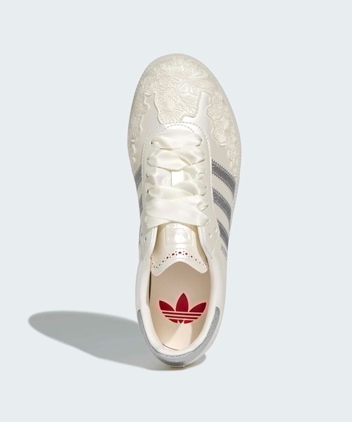 adidas(アディダス)の「サンバ OG / Samba OG / アディダスオリジナルス adidas Originals(スニーカー・レディース・ホワイト・27.5cm/27.0cm/26.5cm/26.0cm/25.5cm/25.0cm/24.5cm/24.0cm/23.5cm/23.0cm/22.5cm/22.0cm)」の2枚目の写真
