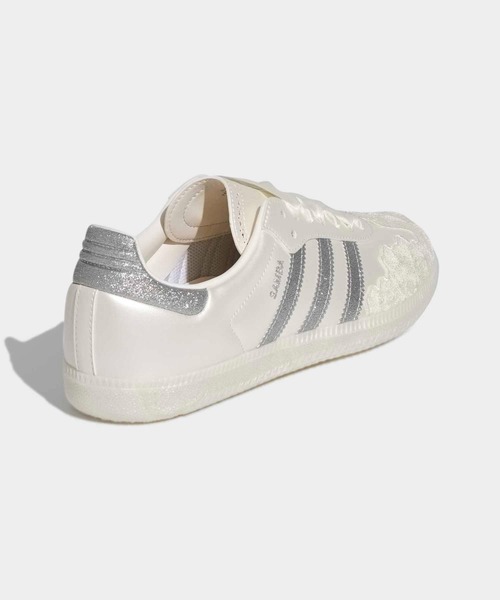 adidas(アディダス)の「サンバ OG / Samba OG / アディダスオリジナルス adidas Originals(スニーカー・レディース・ホワイト・27.5cm/27.0cm/26.5cm/26.0cm/25.5cm/25.0cm/24.5cm/24.0cm/23.5cm/23.0cm/22.5cm/22.0cm)」の5枚目の写真