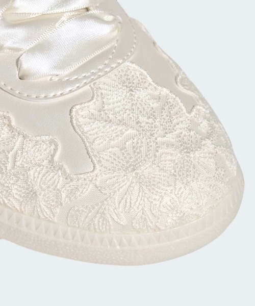 adidas(アディダス)の「サンバ OG / Samba OG / アディダスオリジナルス adidas Originals(スニーカー・レディース・ホワイト・27.5cm/27.0cm/26.5cm/26.0cm/25.5cm/25.0cm/24.5cm/24.0cm/23.5cm/23.0cm/22.5cm/22.0cm)」の7枚目の写真