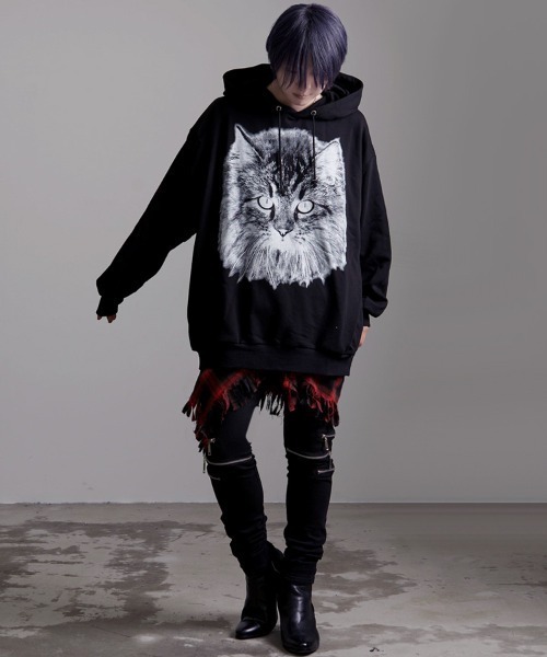 CIVARIZE（シヴァーライズ）の「『CIVARIZE/シヴァーライズ』猫プリントプルオーバーパーカー（パーカー・メンズ・ホワイト/ブラック・FREE）」の5枚目の写真