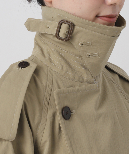 Spick & Span(スピックアンドスパン)の「《一部店舗+WEB限定》Glyph Short Trench Blouson(トレンチコート・レディース・ベージュ・FREE)」の13枚目の写真