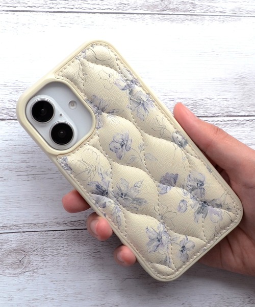 MERCURYDUO（マーキュリーデュオ）の「iPhone17 ケース iPhone16 iPhone15 iPhone14 iPhone13 マーキュリーデュオ 「キルティング背面ケース」（スマホケース/カバー・レディース・B/A・iPhone 13/14/15/iPhone 17/iPhone 16）」の4枚目の写真