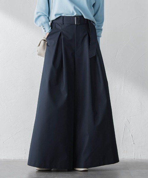 LAUTREAMONT(ロートレアモン)の「スーパーワイドチノパンツ≪花粉防止/撥水≫(チノパンツ・レディース・ネイビー/ベージュ・9号/7号)」の1枚目の写真