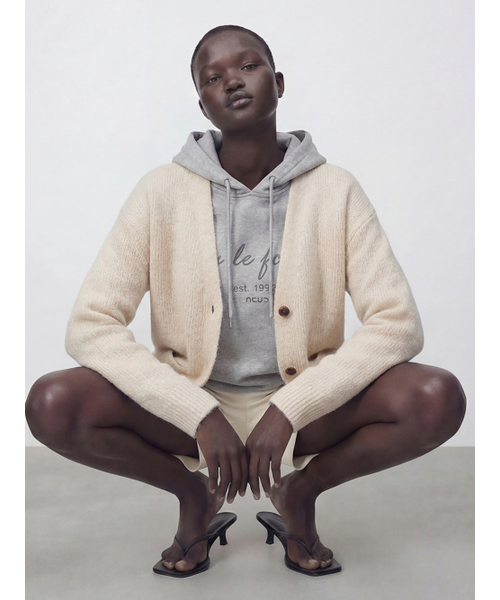 ACUD(アクド)の「Suri Alpaca Heavy Cardigan _Cream(ニット/セーター・レディース・Cream・FREE)」の2枚目の写真