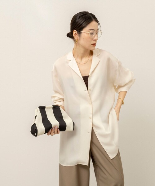 MAQWEL(マクウェル)の「《セットアップ対応》【MAQWEL/マクウェル】ウォッシャブルサテンシャツ(シャツ/ブラウス・レディース・ダークブラウン/ブラック/オフホワイト・FREE)」の18枚目の写真