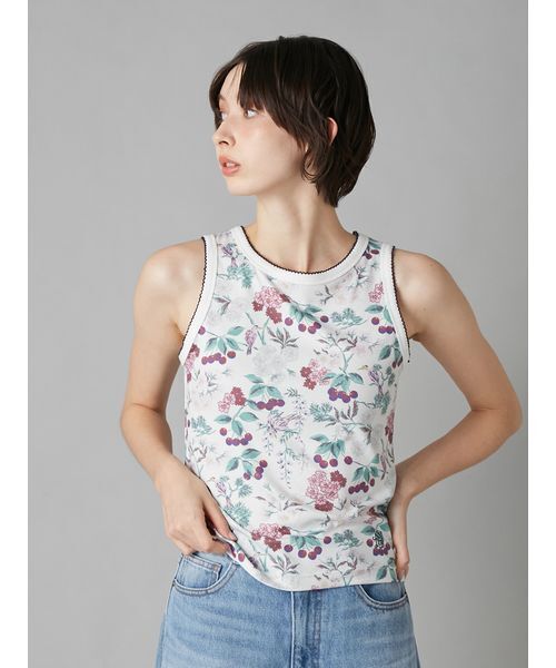 LILY BROWN（リリーブラウン）の「【LILY BROWN×KEITA MARUYAMA】ボタニカルチェリーロゴタンク（タンクトップ・レディース・ネイビー/ホワイト/ブルー・F）」の16枚目の写真