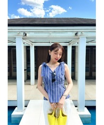 Shoulder ribbon blouse