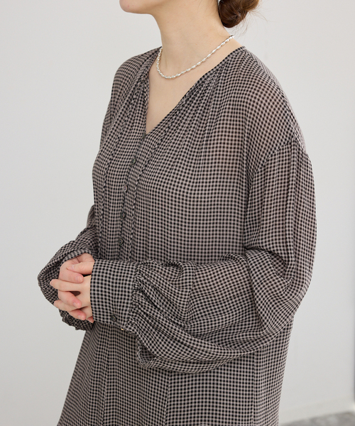 IENA(イエナ)の「チェックスキッパーフレアワンピース(ワンピース・レディース・ブラック系その他・36/38)」の7枚目の写真