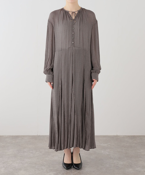 IENA(イエナ)の「チェックスキッパーフレアワンピース(ワンピース・レディース・ブラック系その他・36/38)」の10枚目の写真