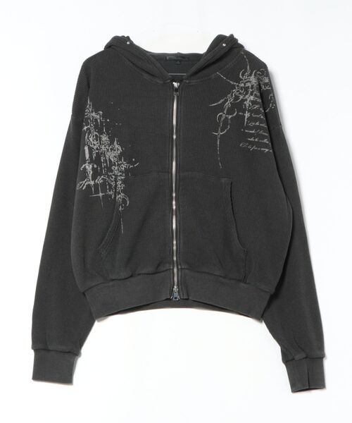 Revo.（レボ）の「ピグメント加工 ダブルジップ ショート丈 ワッフル ジップパーカー フーディー トライバル ロゴ ラバープリント スタッズ【UNISEX】（パーカー・メンズ・アイボリー/チャコール・M/L）」の2枚目の写真