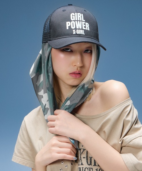 X-girl(エックスガール)の「SCRIPT LOGO SCARF(バンダナ/スカーフ・レディース・ブラック/カモフラージュ・ONE SIZE)」の21枚目の写真