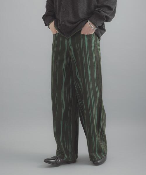 SENSE OF PLACE by URBAN RESEARCH（センスオブプレイスバイアーバンリサーチ）の「マーブルプリントワイドデニム（デニムパンツ・メンズ・ブラウン/オリーブ・LARGE/MEDIUM）」の10枚目の写真