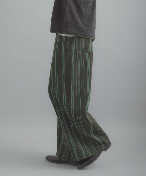 SENSE OF PLACE by URBAN RESEARCH（センスオブプレイスバイアーバンリサーチ）の「マーブルプリントワイドデニム（デニムパンツ・メンズ・ブラウン/オリーブ・LARGE/MEDIUM）」の12枚目の写真