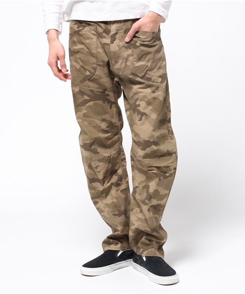 KATO`(カトー)の「KATO`3Dカモパンツ(KATO` 3D CAMO PANT)KATO`コラボレーションモデル(その他パンツ・メンズ・ダークグレー/ダークベージュ・MEDIUM/SMALL/LARGE/X-LARGE)」の1枚目の写真