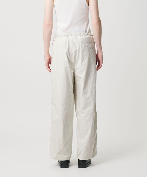 BEAUTY&YOUTH UNITED ARROWS(ビューティーアンドユースユナイテッドアローズ)の「シェード ナイロン オーバーパンツ NO.11(その他パンツ・メンズ・オフホワイト/ブラック・S/XL/M/L)」の17枚目の写真