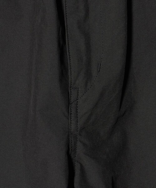BEAUTY&YOUTH UNITED ARROWS(ビューティーアンドユースユナイテッドアローズ)の「シェード ナイロン オーバーパンツ NO.11(その他パンツ・メンズ・オフホワイト/ブラック・S/XL/M/L)」の5枚目の写真