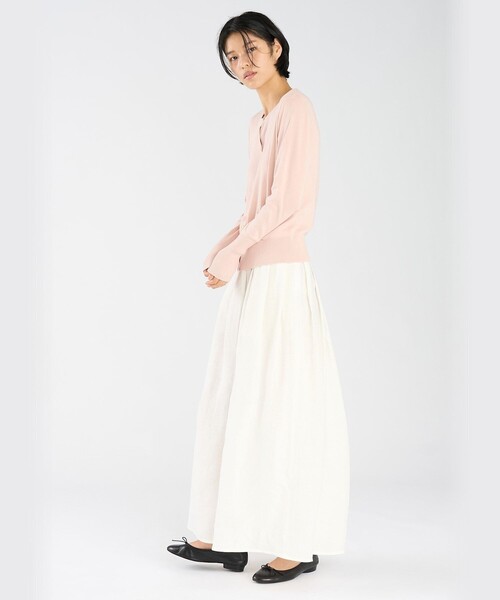 agnes b.(アニエスベー)の「コットン ニット 長袖 カーディガンプレッション "Snapy"(カーディガン/ボレロ・レディース・ピンク系その他・3/2/1)」の5枚目の写真