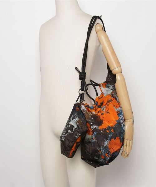 MASSIVE STORE（マッシブストア）の「【sublimeroe/サブライム】PAINT MARCHE & MINI BAG（トートバッグ・メンズ・オレンジ/イエロー/ブルー・FREE）」の22枚目の写真