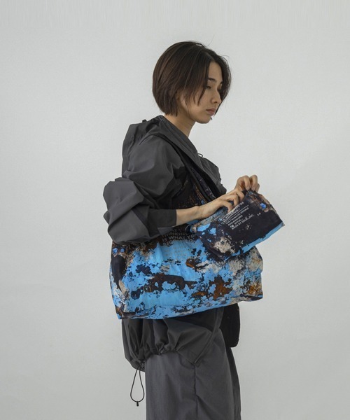 MASSIVE STORE（マッシブストア）の「【sublimeroe/サブライム】PAINT MARCHE & MINI BAG（トートバッグ・メンズ・オレンジ/イエロー/ブルー・FREE）」の17枚目の写真