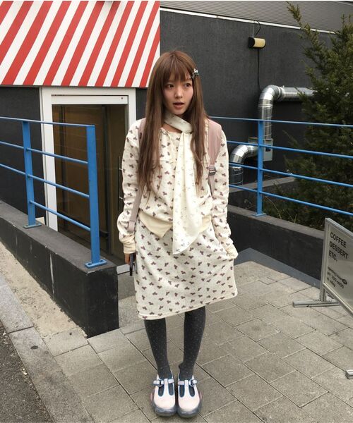 MUWM(ムウム)の「ダブルレイヤースカート Double Layer Skirts (クリーム)(スカート・レディース・Cream・OS)」の13枚目の写真