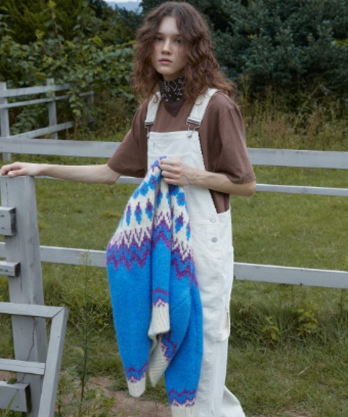 GREEN BUTTER（グリーンバター）の「BOUCLE NORDIC CARDIGAN（カーディガン/ボレロ・レディース・ライトブルー/レッド・FREE）」の3枚目の写真