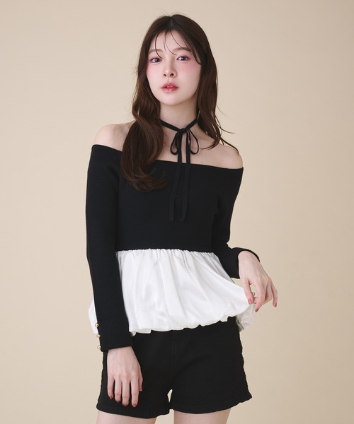 fupel(フぺル)の「off-shoulder satin peplum tops / オフショルサテンペプラムトップス(ニット/セーター・レディース・ブラック/アイボリー・FREE)」の3枚目の写真