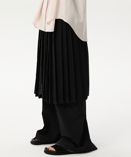 MIDNLOW(ミッドアンドロー)の「Pleats Layered Skirt(Black)(スカート・レディース・その他・FREE)」の3枚目の写真