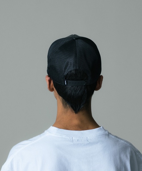 XLARGE(エクストララージ)の「FAUX LEATHER MESH CAP(キャップ・メンズ・ブラック/オリーブ・ONE SIZE)」の12枚目の写真