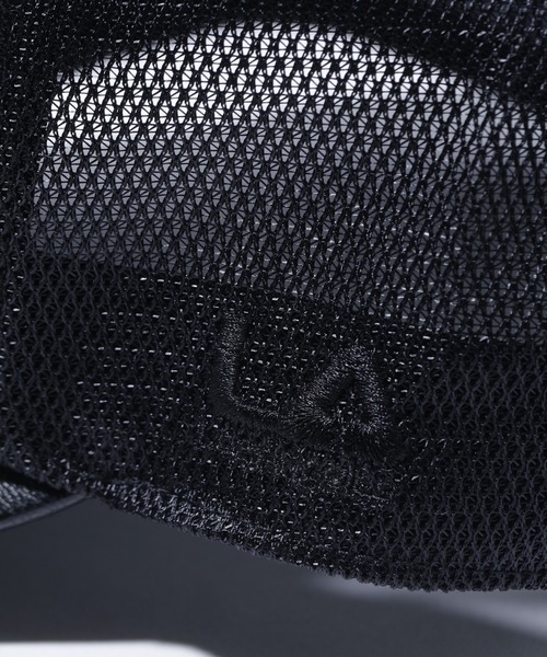 XLARGE(エクストララージ)の「FAUX LEATHER MESH CAP(キャップ・メンズ・ブラック/オリーブ・ONE SIZE)」の4枚目の写真