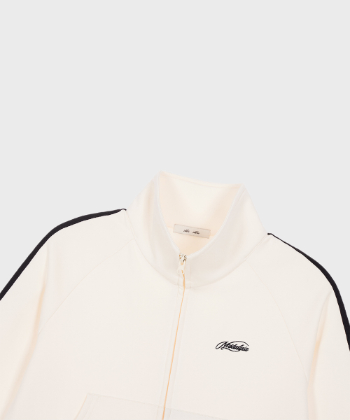 ALKI ALKA(アルキアルカ)の「Nostalgia Track Jacket (Ivory)(ナイロンジャケット・レディース・アイボリー・FREE)」の7枚目の写真