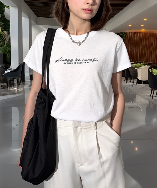 Candlestick(キャンドルスティック)の「レタリング ロゴ刺繍 コンパクトTシャツ(Tシャツ/カットソー・レディース・バーガンディー/ホワイト/ブラック/スミクロ・FREE)」の7枚目の写真