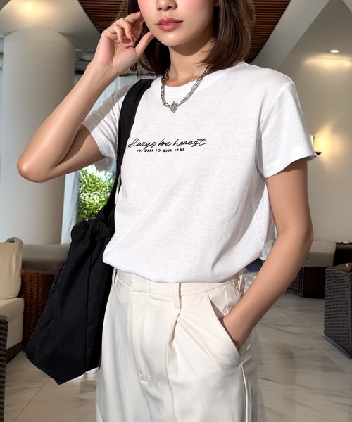 Candlestick(キャンドルスティック)の「レタリング ロゴ刺繍 コンパクトTシャツ(Tシャツ/カットソー・レディース・バーガンディー/ホワイト/ブラック/スミクロ・FREE)」の8枚目の写真