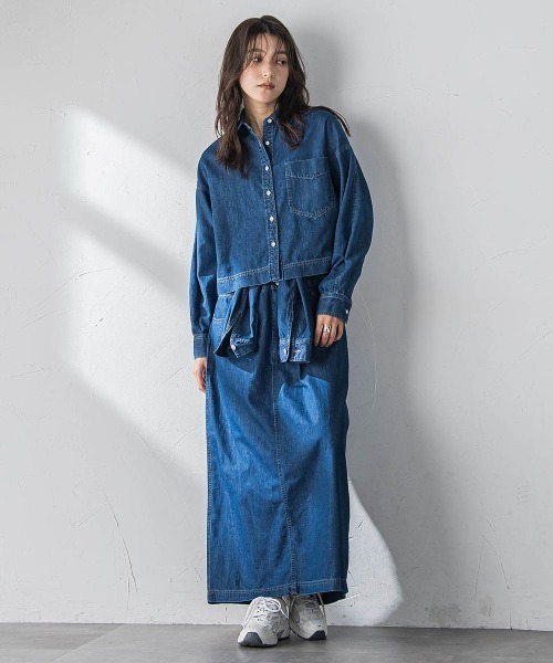 MAYSON GREY(メイソングレイ)の「ラウンドヘムデニムクロップドシャツ(シャツ/ブラウス・レディース・ブルー/ネイビー・M)」の8枚目の写真