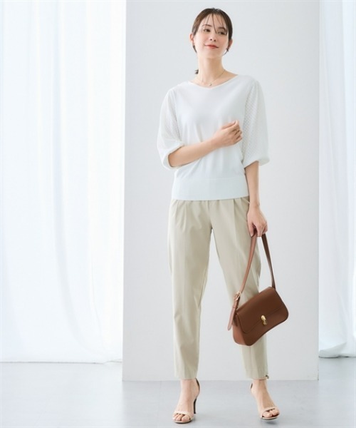 7days Life Styling（セブンデイズライフスタイリング）の「【UVカット/接触冷感】ドライタッチストレッチテーパードパンツ（その他パンツ・レディース・ベージュ/ブラック・3L/L/M/S/LL）」の4枚目の写真