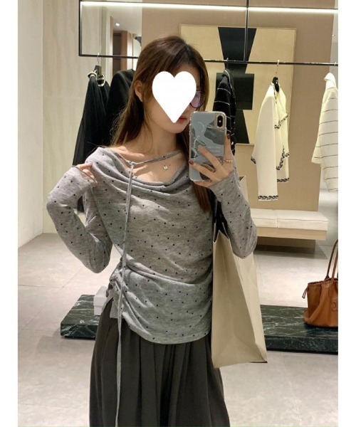Ritzy(リッツィー)の「ドット柄 ドレープネックカットソー(Tシャツ/カットソー・レディース・グレー/ベージュ・M/L)」の17枚目の写真