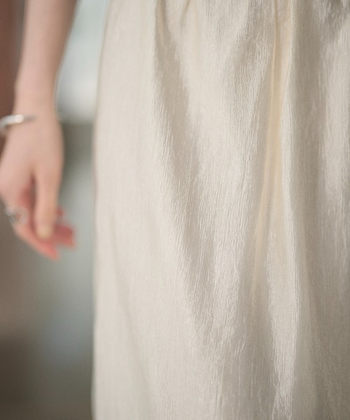 LAULEN(ローレン)の「sheer back slit long skirt /シアーバックスリットロングスカート(スカート・レディース・アイボリー/ブラック・FREE)」の7枚目の写真