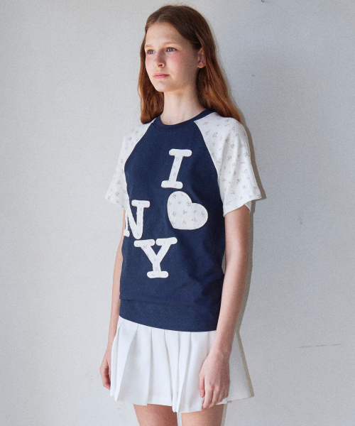 ROGIN N ROSIE(ロギンエンロージー)の「NY Flower Point Ragian T-Shirt White(Tシャツ/カットソー・レディース・その他・SMALL/MEDIUM)」の3枚目の写真