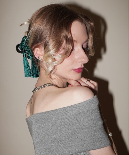 IMARI(イマリ)の「【 IMARI / イマリ 】 チャイナモチーフ タッセル ヘアクリップ(バレッタ/ヘアクリップ・レディース・ブラック/ホワイト/グリーン・FREE)」の7枚目の写真