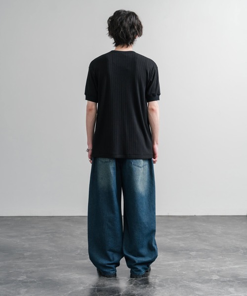 KRIFF MAYER(クリフメイヤー)の「KRIFF MAYER クリフメイヤー ワンポイントロゴ針抜きヘンリーネックTシャツ 2545102(Tシャツ/カットソー・メンズ・オフホワイト/ブラック・M/L/XL)」の3枚目の写真