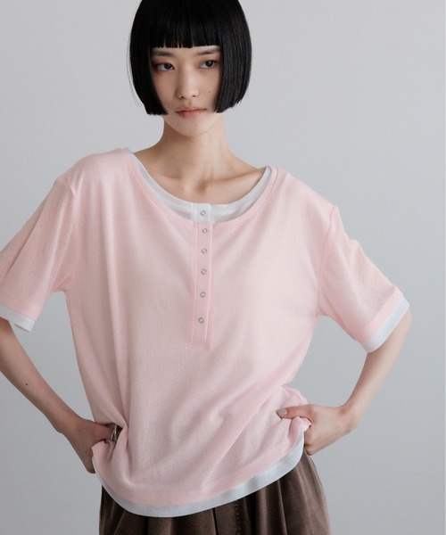 LOWRYS FARM(ローリーズファーム)の「レイヤードヘンリーSS 638392(Tシャツ/カットソー・レディース・ピンク/ブラック/ブラウン/ホワイト・FREE)」の4枚目の写真