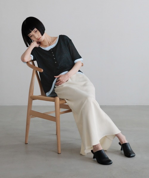LOWRYS FARM(ローリーズファーム)の「レイヤードヘンリーSS 638392(Tシャツ/カットソー・レディース・ピンク/ブラック/ブラウン/ホワイト・FREE)」の11枚目の写真