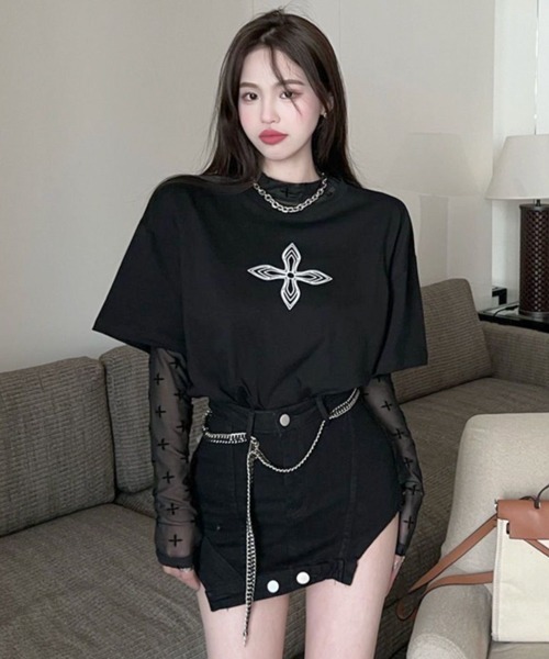 VIBGYOR(ヴィブジョー)の「【EIZZ/アイズ】クロス総柄 シアー クロップド トップス / タイト シースルーロンT(Tシャツ/カットソー・レディース・ブラック・FREE)」の7枚目の写真
