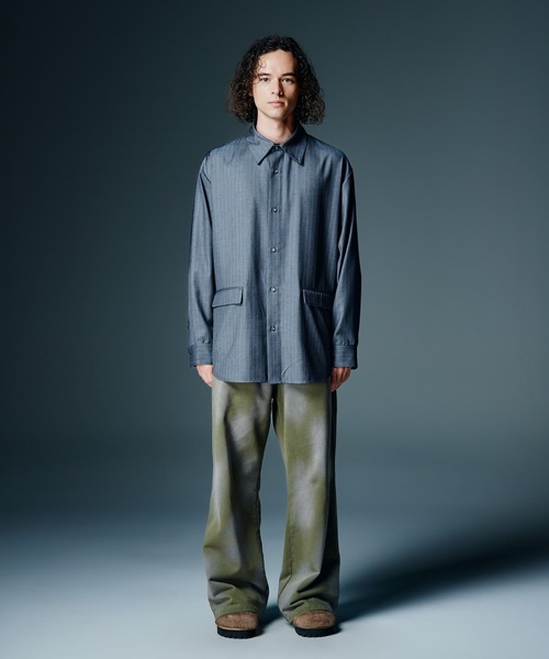 glamb(グラム)の「Suit Fabric Oversize Shirt / スーツファブリックオーバーサイズシャツ(シャツ/ブラウス・メンズ・ブラック/ブラック系その他/グレー・S/M/L)」の14枚目の写真