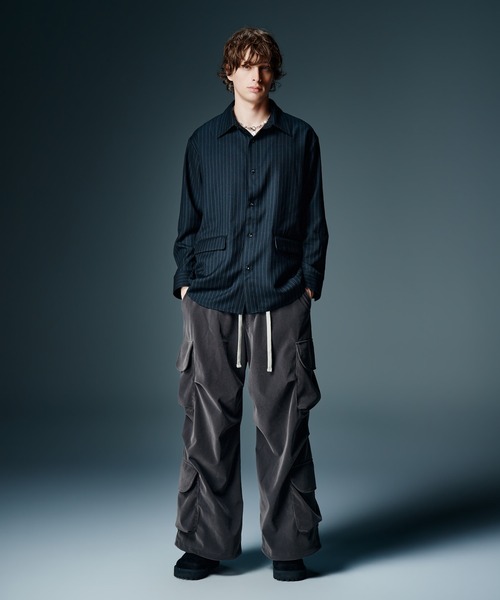 glamb(グラム)の「Suit Fabric Oversize Shirt / スーツファブリックオーバーサイズシャツ(シャツ/ブラウス・メンズ・ブラック/ブラック系その他/グレー・S/M/L)」の12枚目の写真