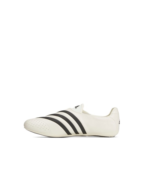adidas(アディダス)の「PW YOGA VARIO(スニーカー・メンズ・ホワイト×ブラック/ホワイト×グリーン・26.5cm/27cm/28cm/29cm/26cm/30cm/28.5cm/27.5cm)」の9枚目の写真