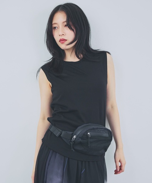 JEANASIS(ジーナシス)の「スムースカットBASIC NS/884420(Tシャツ/カットソー・レディース・ライトブルー/ブラック/グレイッシュベージュ・FREE)」の2枚目の写真