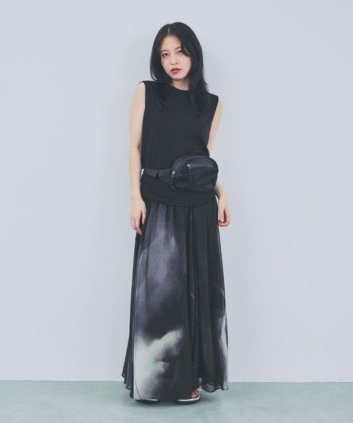JEANASIS（ジーナシス）の「スムースカットBASIC NS/884420（Tシャツ/カットソー・レディース・ライトブルー/ブラック/グレイッシュベージュ・FREE）」の15枚目の写真